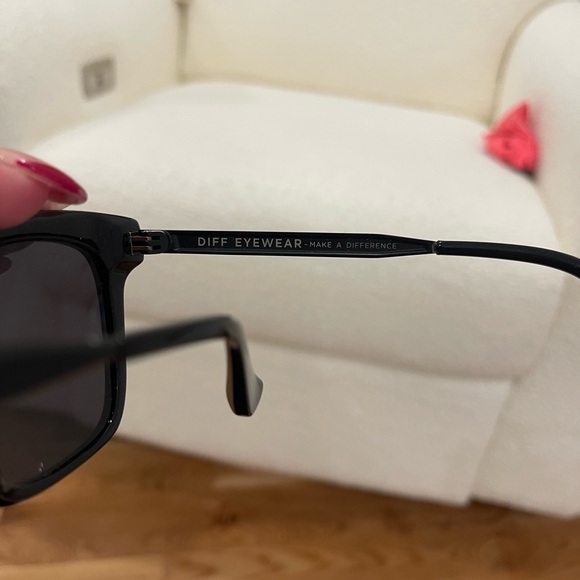 Diff eyewear Bella black polarized sunglasses - Picture 5 of 6